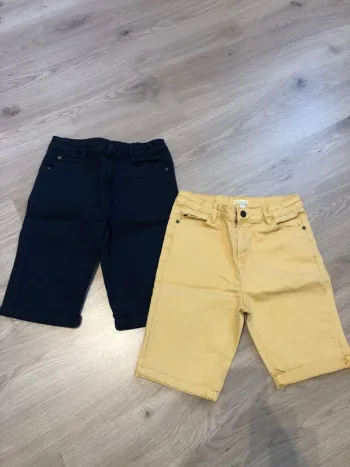 Lot 2 shorts