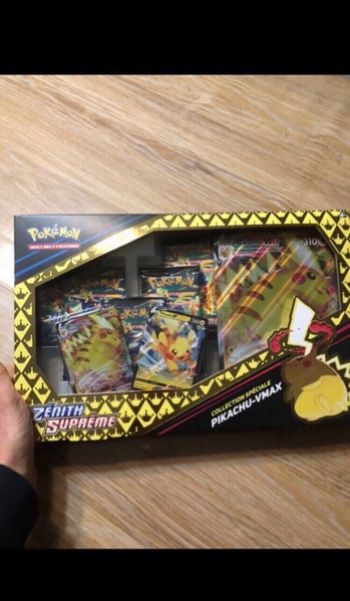 Coffret Pokémon pikachu vmax zénith suprême