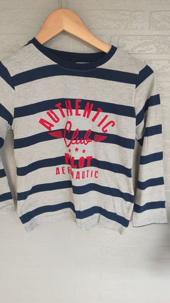 Tee shirt manches longues t 10 ans