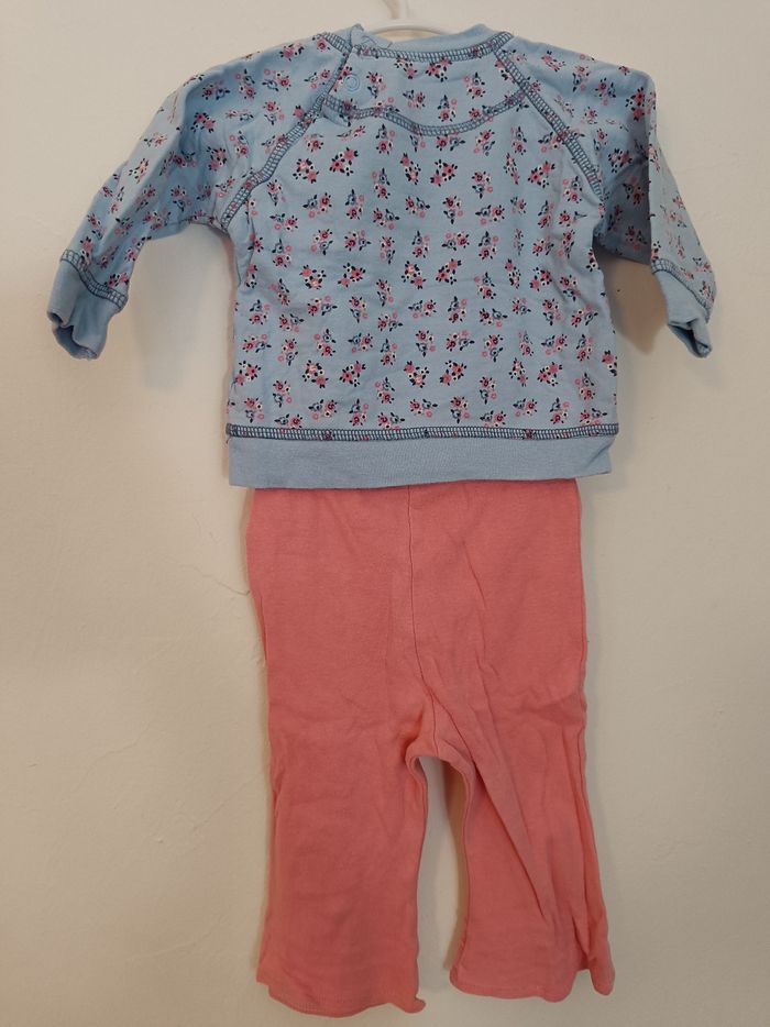 Ensemble 9 mois - photo numéro 2