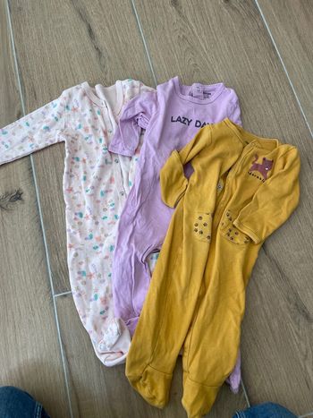 3 pyjamas 12 mois