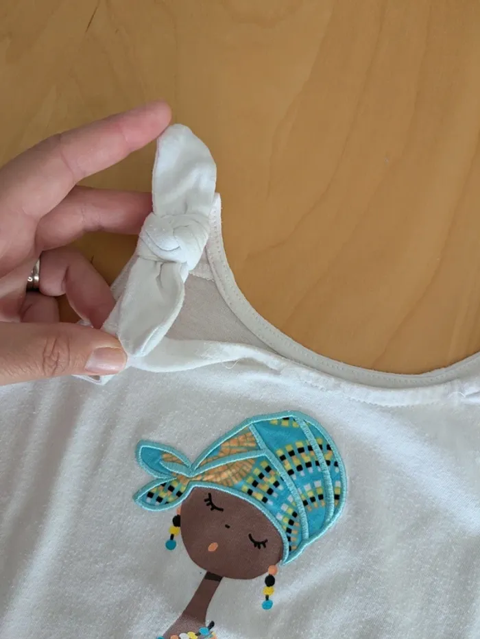 Lot de 3 tee shirts blanc taille 3 ans marque diverses - photo numéro 8