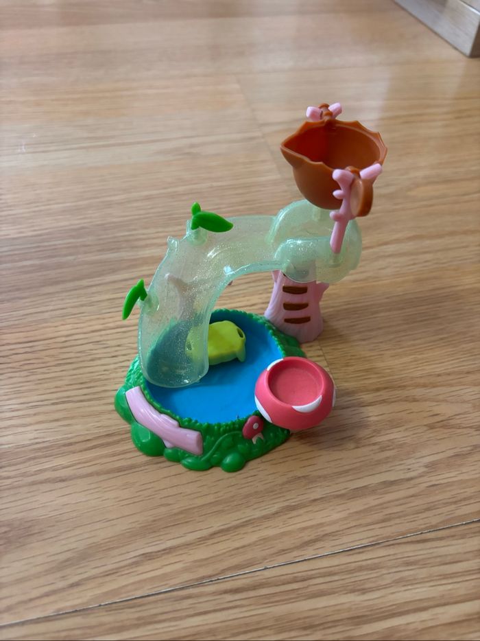 Lot de 54 hatchimals et accessoires - photo numéro 3