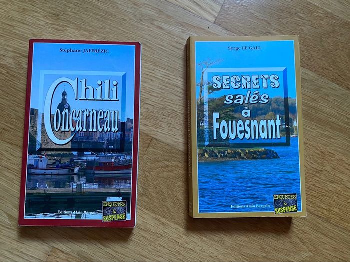 Lot 2 livres « enquêtes et suspens »
