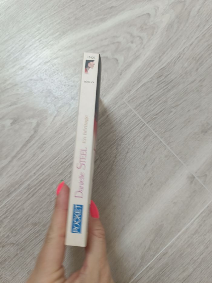 Livre de Danielle Steel - photo numéro 2
