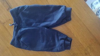 Jogging garçon 9 mois.