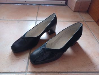Escarpins Ornella taille 40 noirs