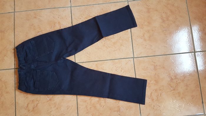 Jeans garçon 8 ans noir Kiabi - photo numéro 3