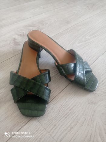 Mules vertes Kiabi pointure 38 très bon état 