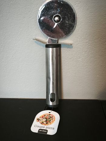 Coupe-pizza en acier inoxydable 