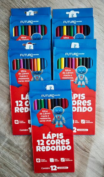 Set de 5 boites de crayons de couleur ronds futuro escolar - 12 couleurs