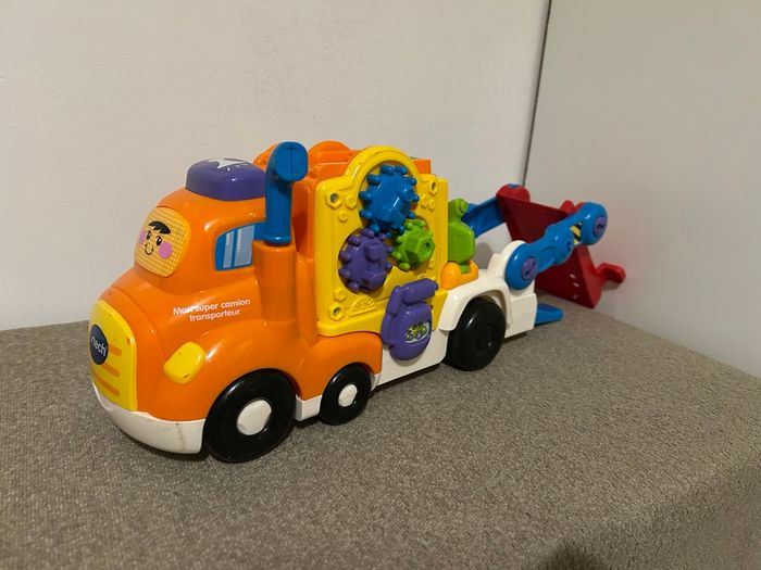 Tut Tut Bolides – Mon super camion transporteur avec une voiture - photo numéro 7