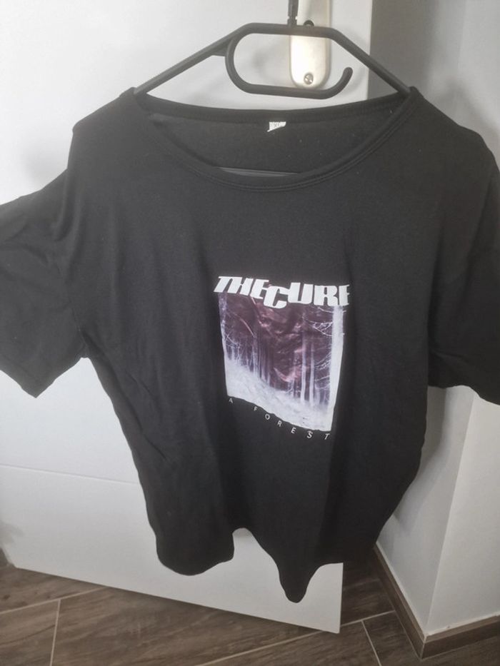 T shirt the cure