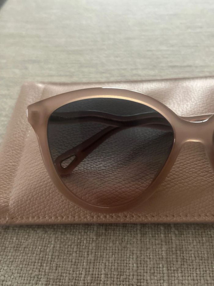 Lunettes de soleil Chloé parfait état - photo numéro 13