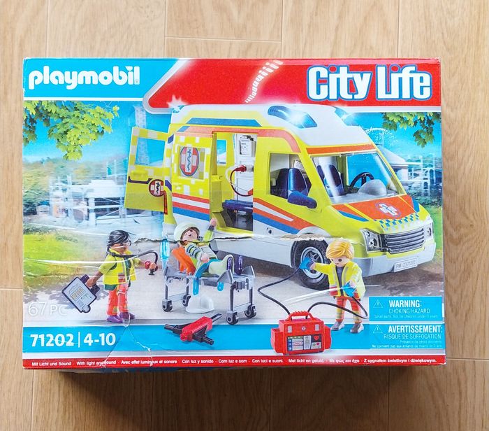 Playmobil City Life 71202 Ambulance avec effets lumineux et sonore neuf scellé