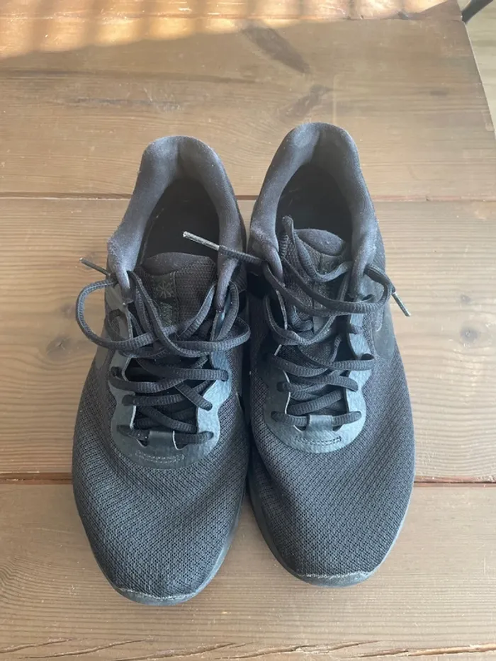 Baskets de running Nike 40,5 - photo numéro 2