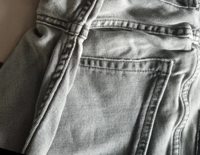 🖤 Jean Celio Skinny – Gris délavé – W28 – Réduction si lot ! - photo numéro 4
