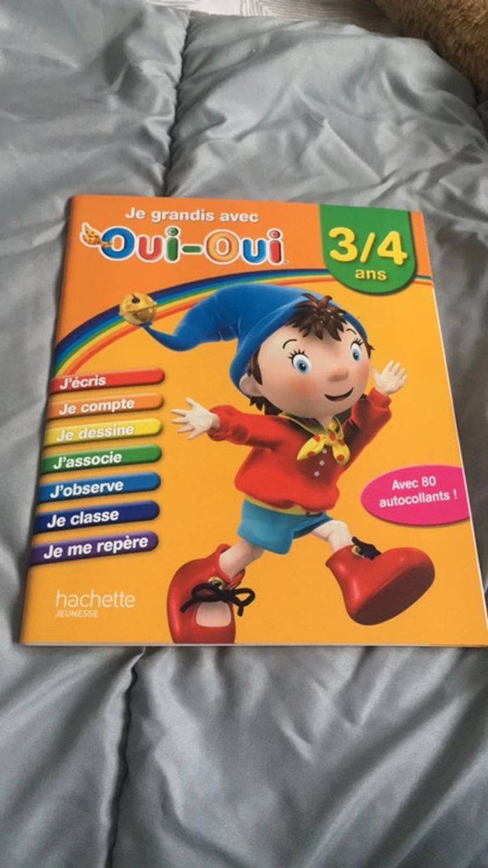 Livre Je grandis avec Oui-Oui