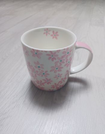 Mug fleurs rose atelier küenzi