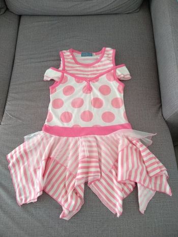 Robe volantée à bretelles