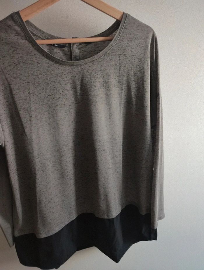 Haut gris - photo numéro 3