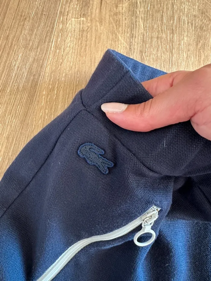 Mini jupe Lacoste bleu marine taille 38 - photo numéro 5