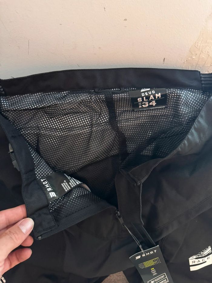 Pantalon SHOT mx ou MTB (bikepark) neuf avec étiquettes taille L (34US) - photo numéro 8