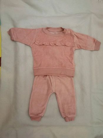 Ensemble velours assorti 1-3M