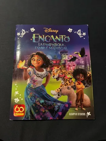 Livre pour enfants Disney encanto la fantastique famille madrigal