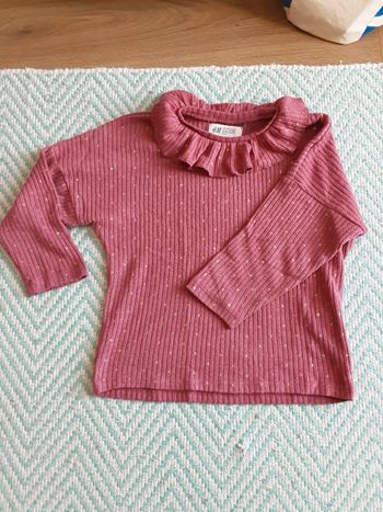 Pull côtelé avec col pointillé T. 110/116 (5-6 ans)
