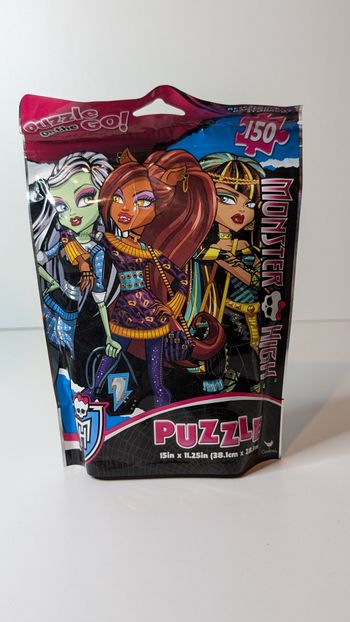 [Cardinal] Puzzle Monster Hight/3 personnages 150p