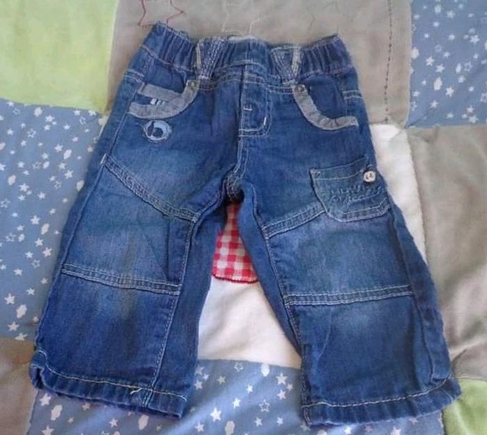 Jeans alphabet 9 mois
