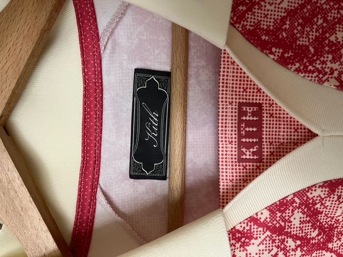 Kith Tokyo City Exclusive Sakura Jersey - photo numéro 3