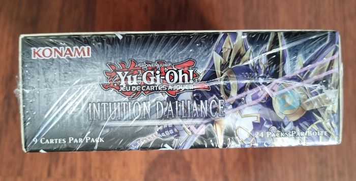 Display 24 booster Yu Gy Oh! Intuition d'alliance - photo numéro 5
