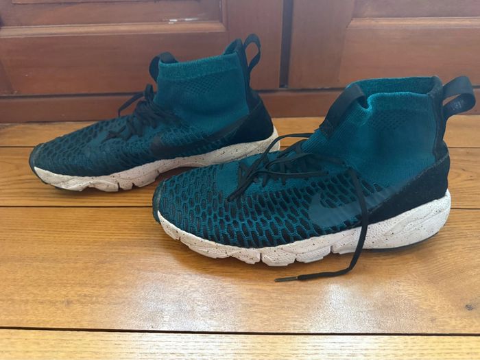 Nike air footscape majista flyknit turquoise en très bon état taille 42,5