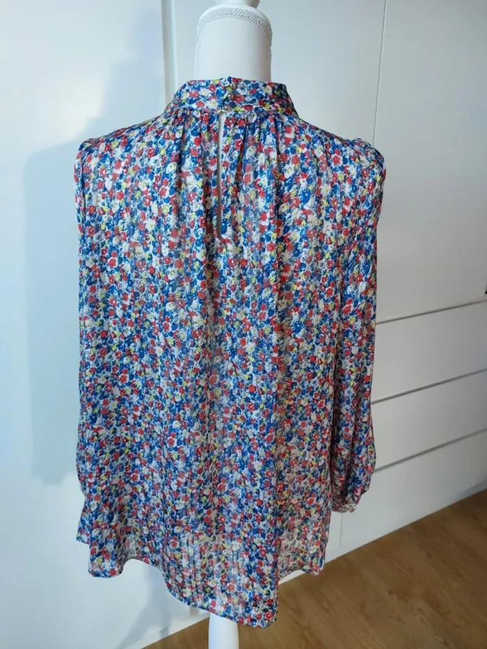 Jolie blouse légère fleurie - photo numéro 5