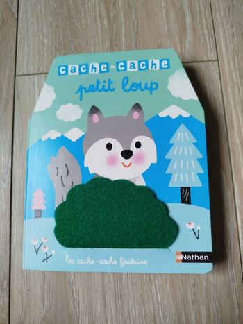 Livre "petit Loup" cache-cache feutrine Nathan