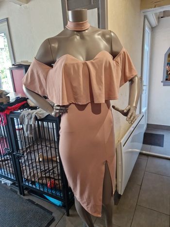 Robe rose