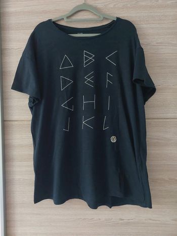 T-shirt L