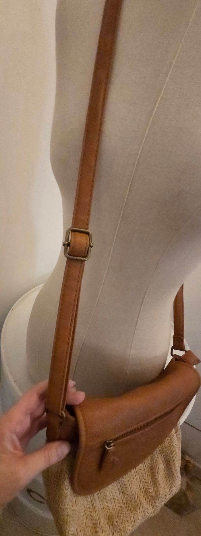 Sac bandoulière PHILOV’ camel & paille tressée  – style bohème chic – excellent état comme neuf - photo numéro 10