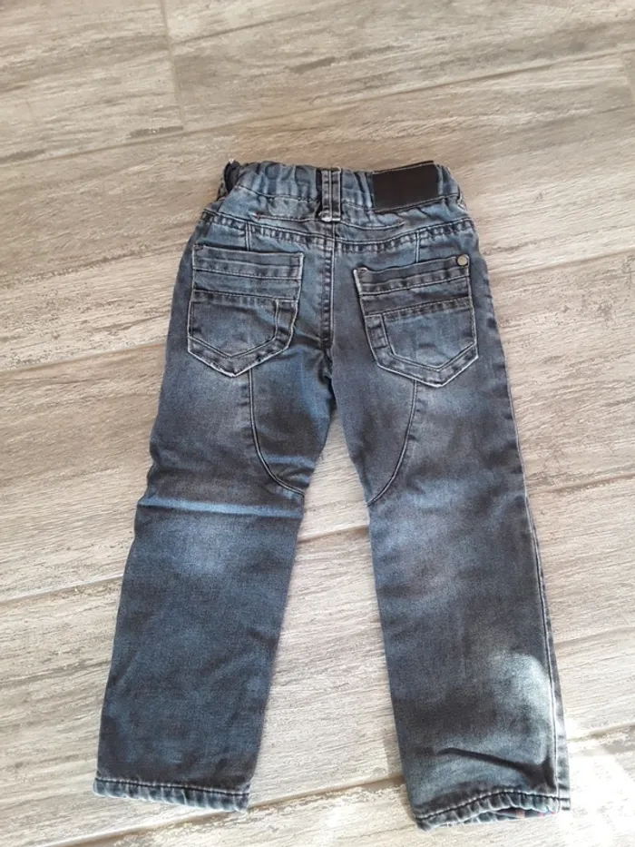 Jean 3 ans (98 cm) - photo numéro 4