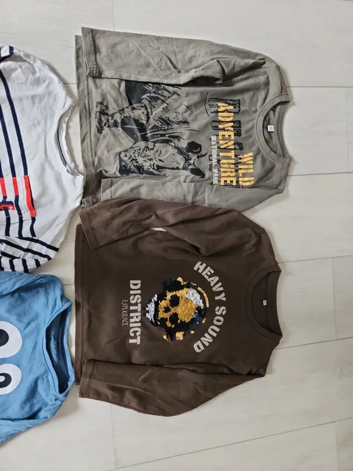 T-shirts manches longues 6ans - photo numéro 2