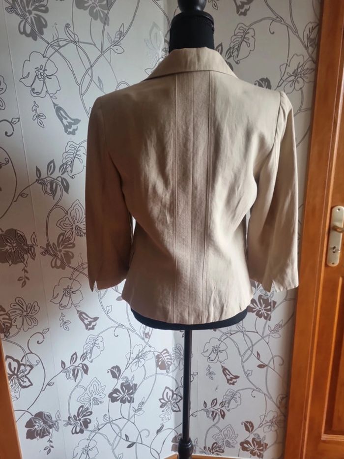 Ensemble jupe et veste beige - photo numéro 6