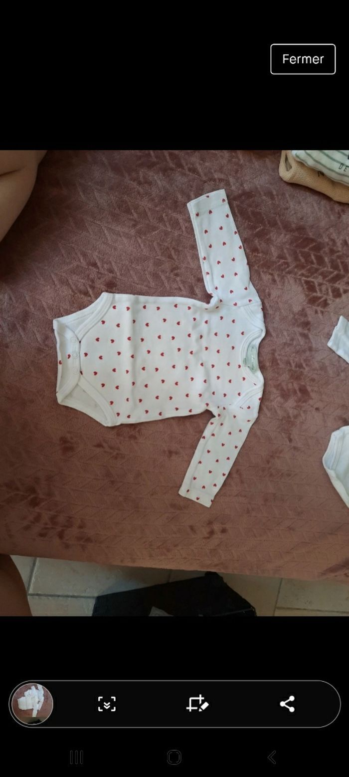 Bodies naissance NEUFS - photo numéro 2