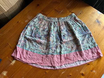 Jupe fleuri camaïeu