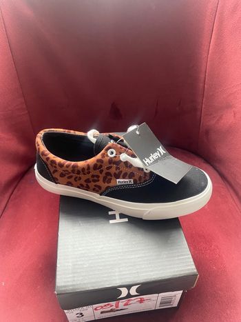 baskets Hurley neuves neuves