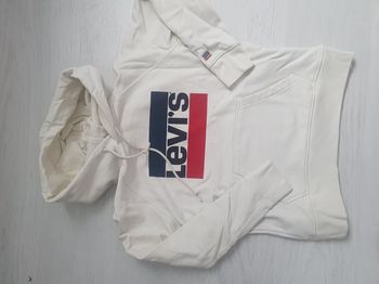 Sweat levi's