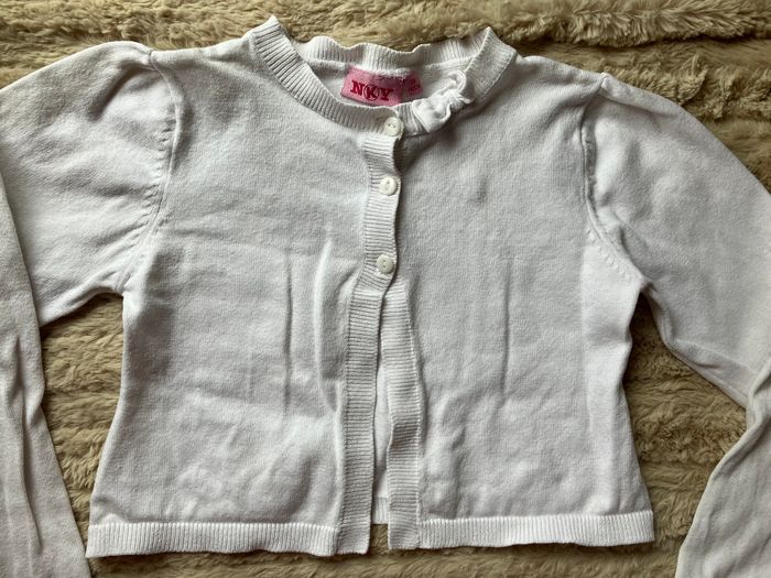 Gilet court blanc Kiabi (NKY) 8/10 ans (1€50) - photo numéro 2