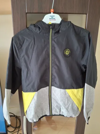 Veste coupe-vent garçon 6 ans