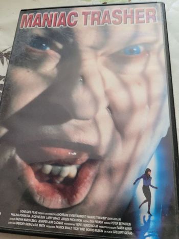 Maniac trasher